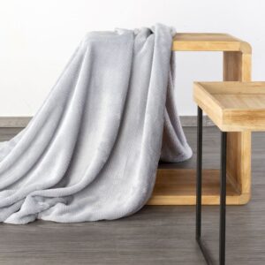 Dekensprei met reliëfpatroon K128-F