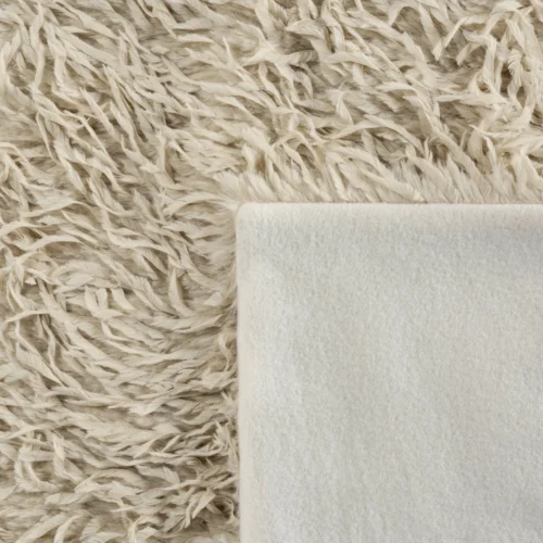 K181-01c.webp Dubbelzijdige deken van bont K181-01 beige