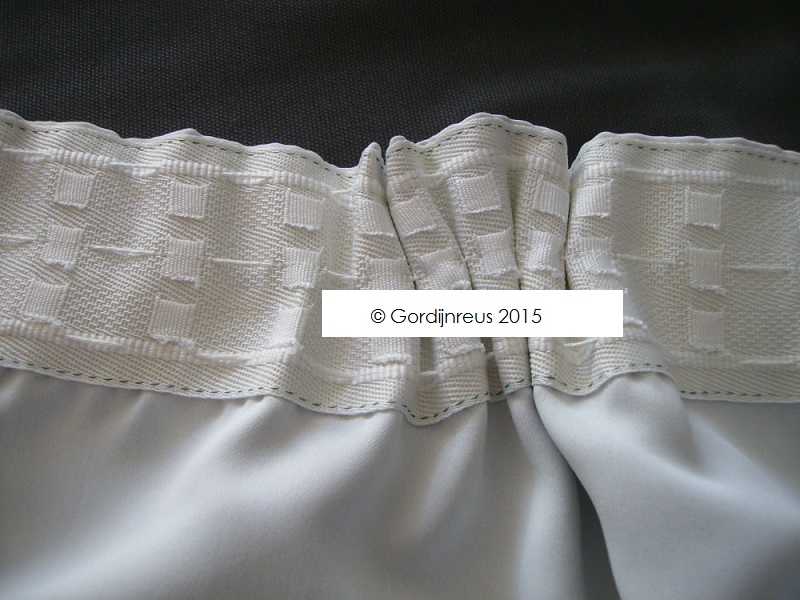 gordijnen-ophangen-04