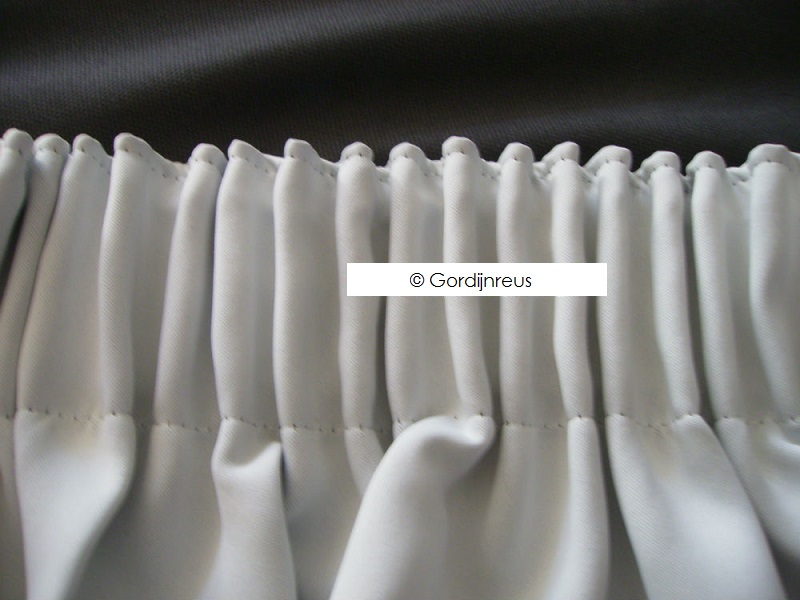 gordijnen-ophangen-06a